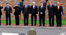 主要経済国首脳会議に参加したG8・アウトリーチ国首脳執