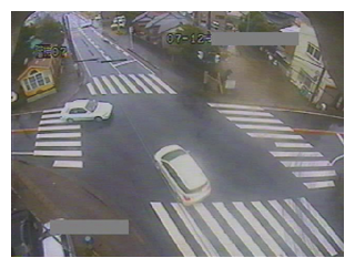 交通事故自動記録装置による撮影画像の連続写真