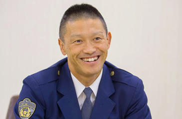 教官インタビュー 警察学校 都道府県警察官採用案内