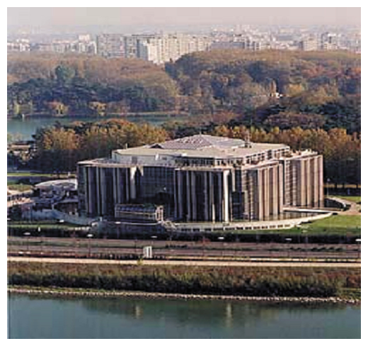 国際刑事警察機構