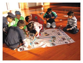 写真　地域安全マップの作製