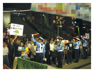 写真　花火大会における雑踏警備