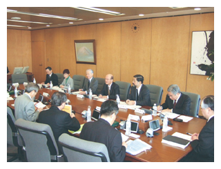 国家公安委員会の定例会議