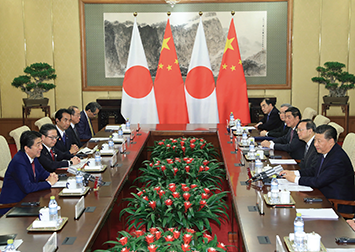 10月の日中首脳会談（時事通信）