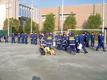 指導状況(警察犬の運用)