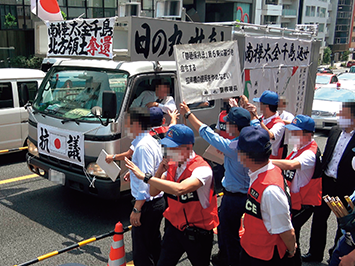 街頭宣伝活動に対する取締り状況（8月、東京）