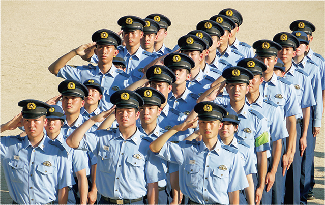 警察学校を卒業し、第一線へ!(兵庫県、令和元年9月)