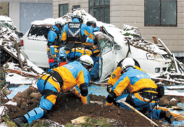 警察・消防・医療チームDMATの合同訓練（山梨県、平成30年）