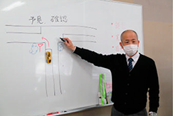 奈良県警察本部交通部運転免許課高齢運転者等支援室講習第二係　泉谷　弘史