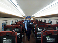 警乗