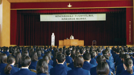 講演会「命の大切さを学ぶ教室」