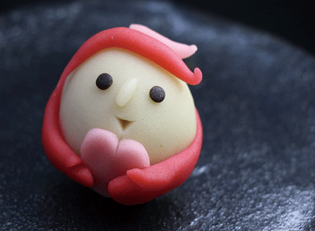 練り切り「ギュっとちゃん」で御寄附1
