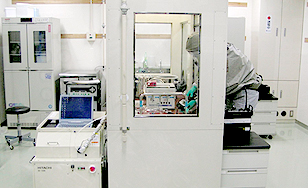 Laboratory for treatment of hazardous gases